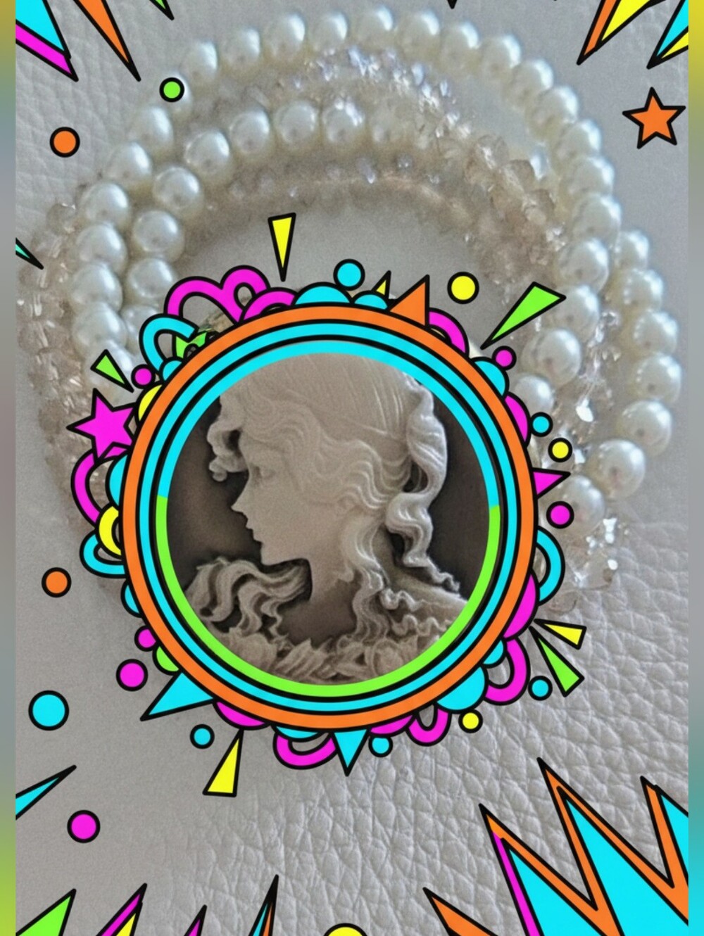 NWOT Vintage Pearl & Crystal Cameo Multi-Strand Bracelet - Bridgerton Core